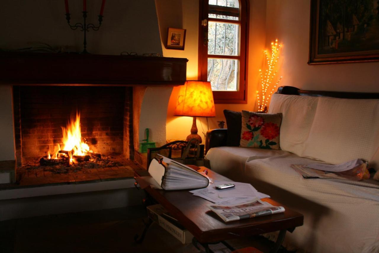 Nafpaktos Cottage By The Sea For Travelers And Dreamers! Eksteriør bilde