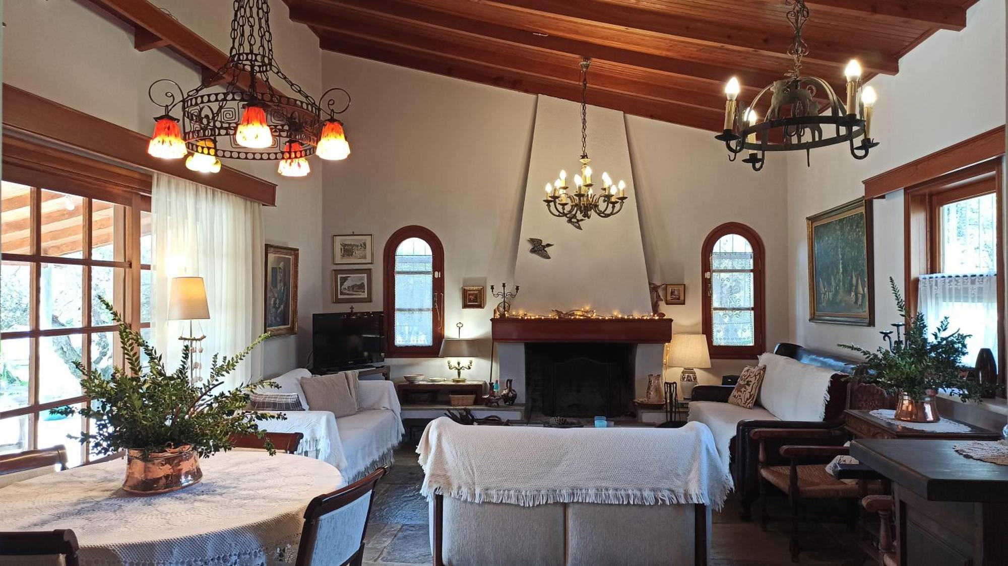 Nafpaktos Cottage By The Sea For Travelers And Dreamers! Eksteriør bilde