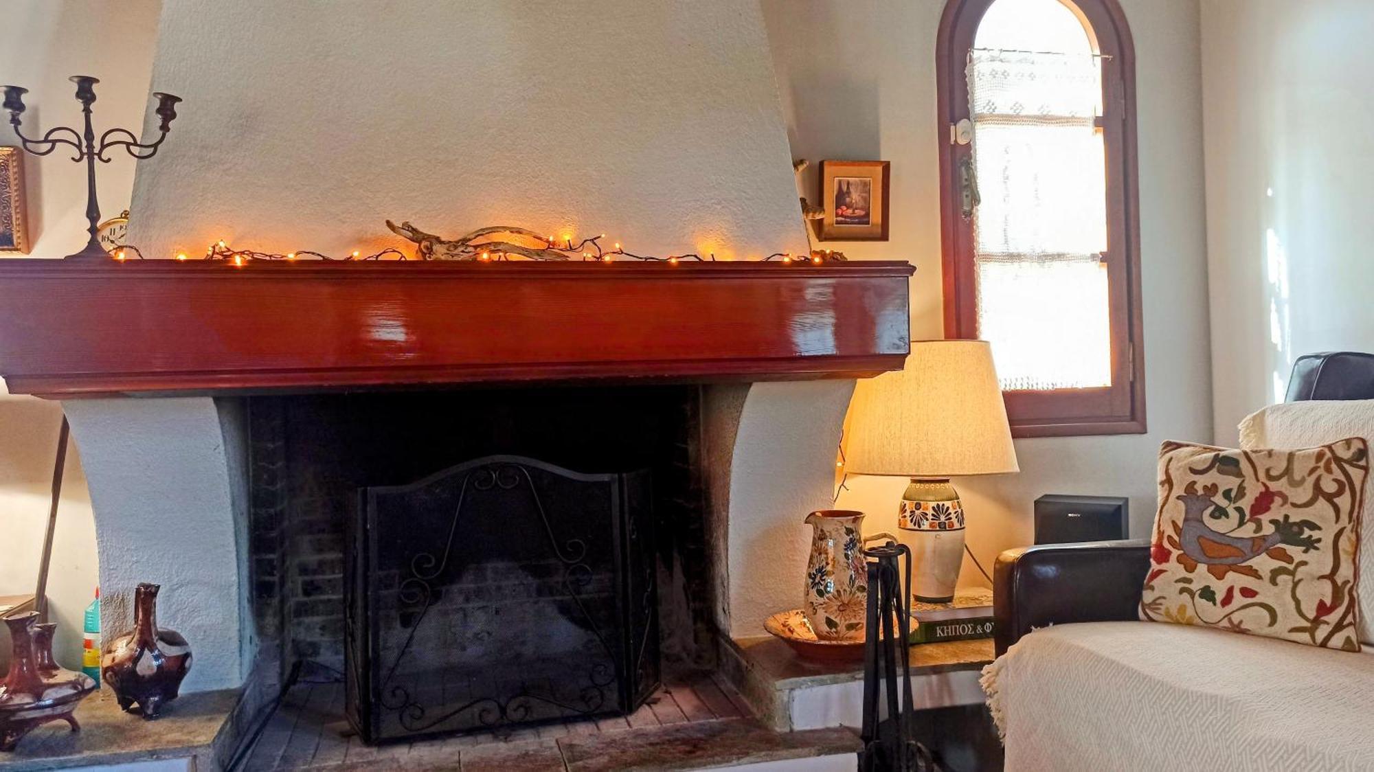 Nafpaktos Cottage By The Sea For Travelers And Dreamers! Eksteriør bilde