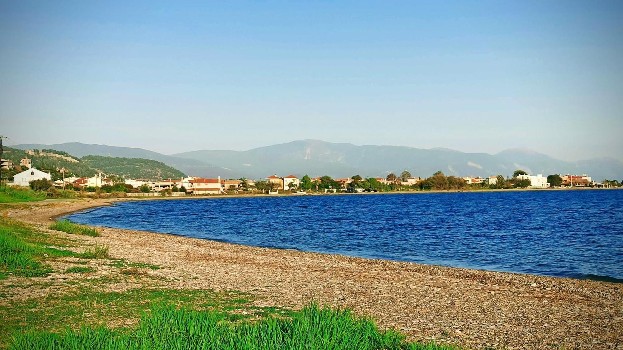 Nafpaktos Cottage By The Sea For Travelers And Dreamers! Eksteriør bilde