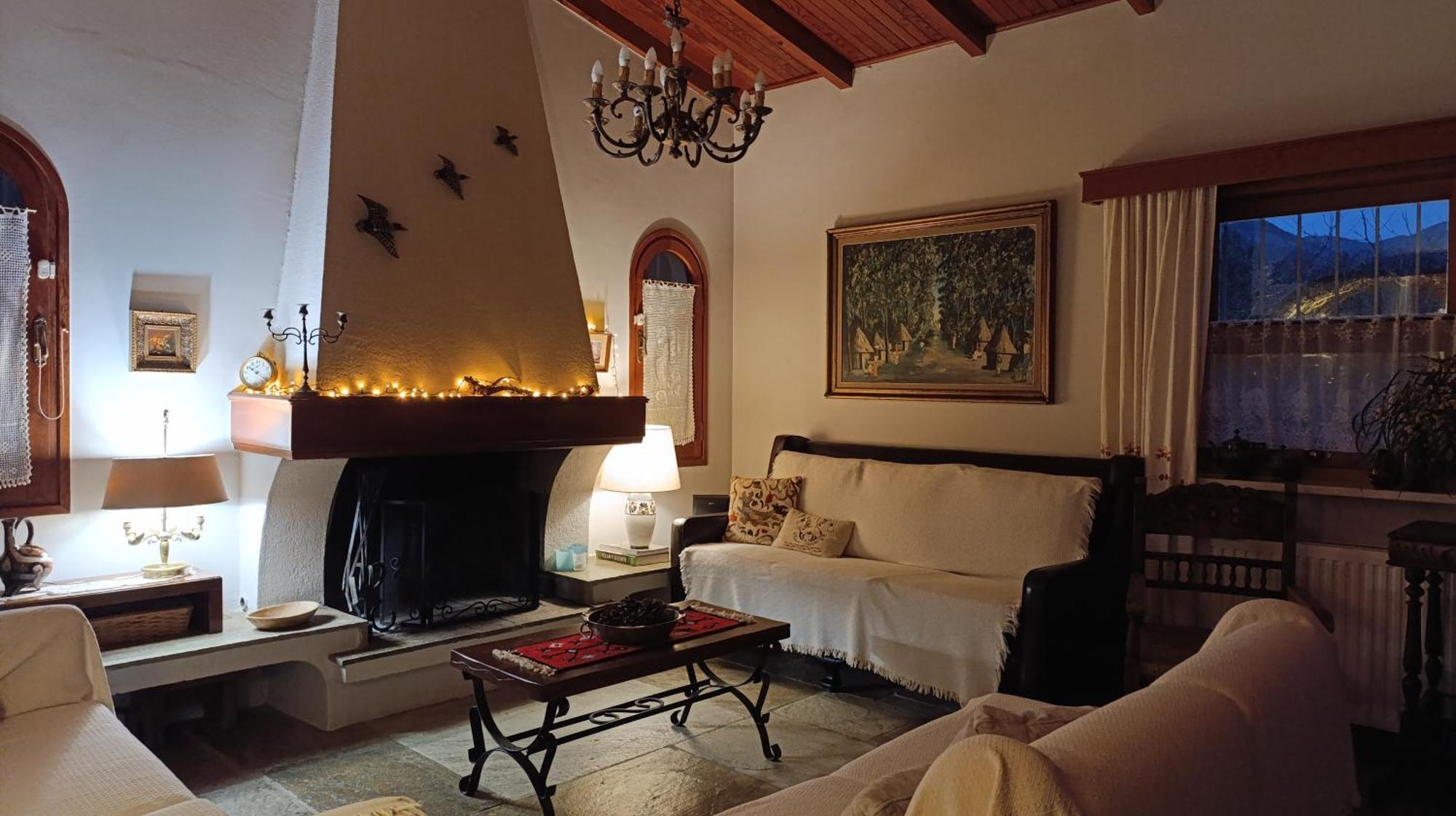 Nafpaktos Cottage By The Sea For Travelers And Dreamers! Eksteriør bilde